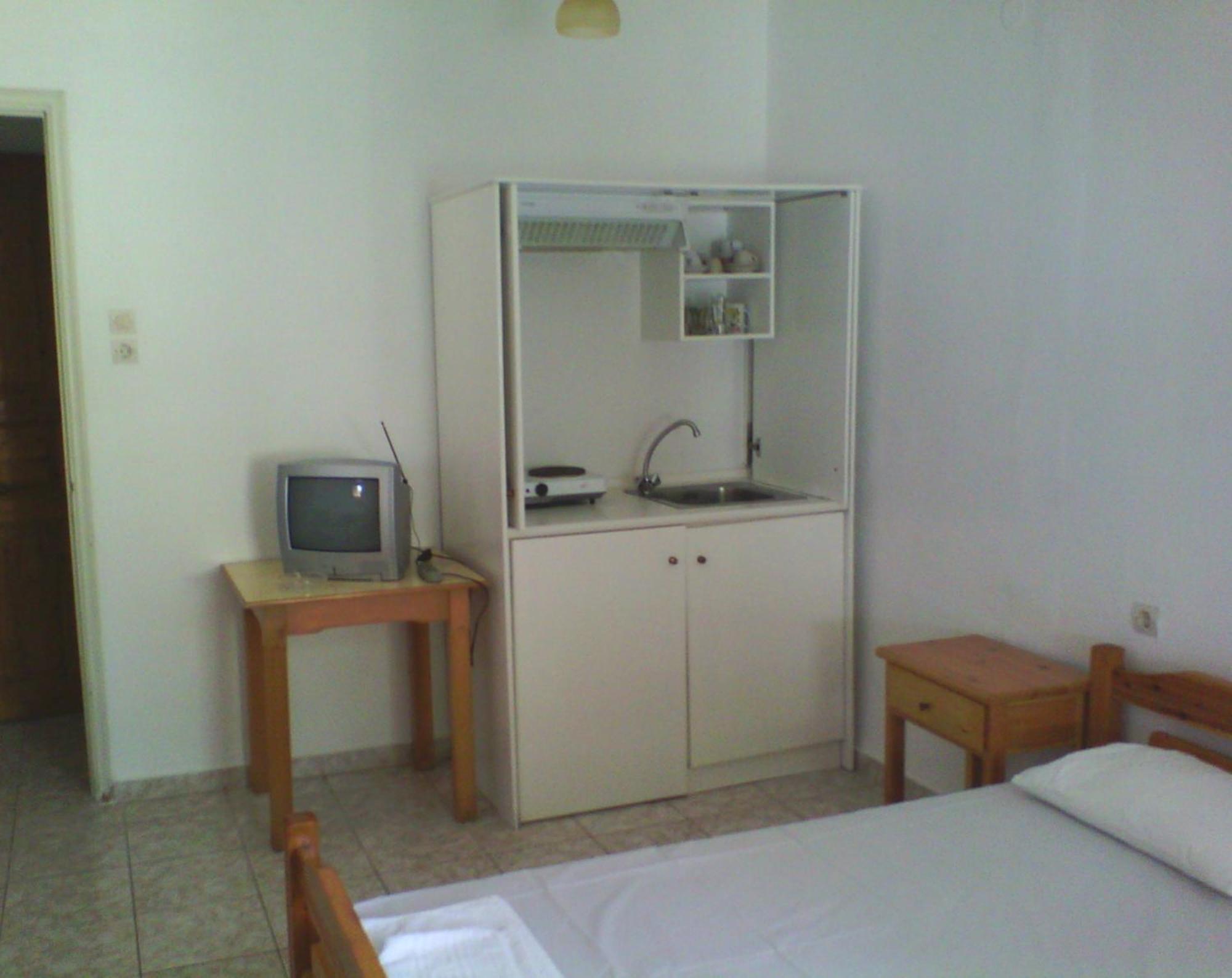 Karagiozos Studios & Apartments Skopelos Værelse billede