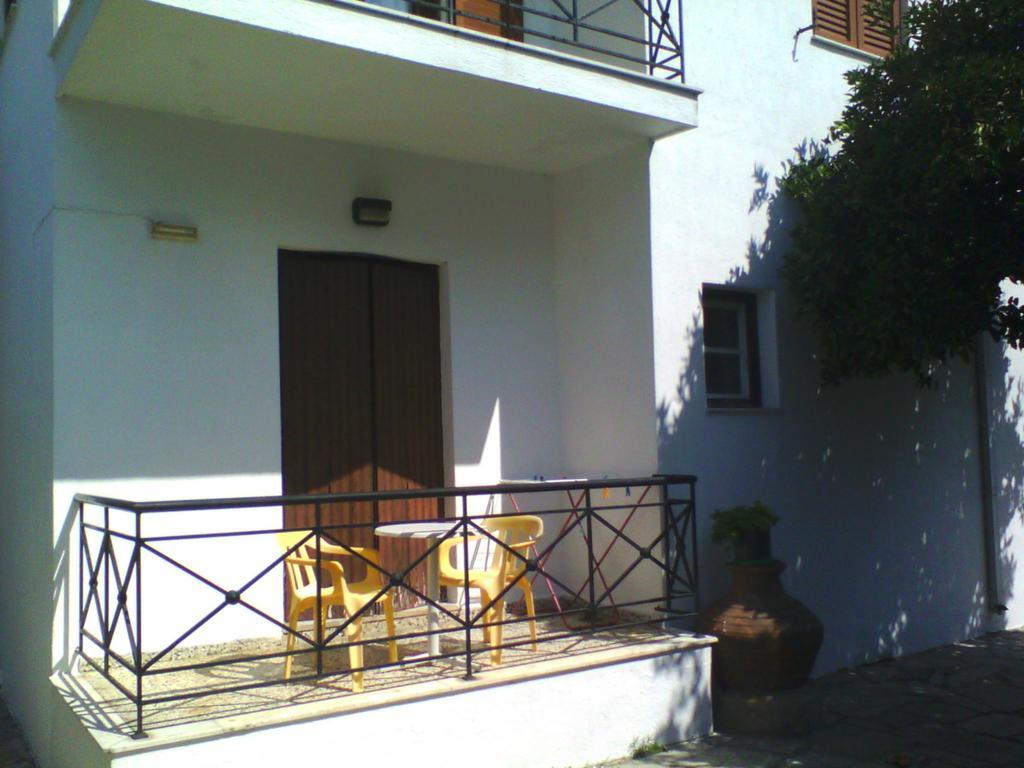 Karagiozos Studios & Apartments Skopelos Værelse billede